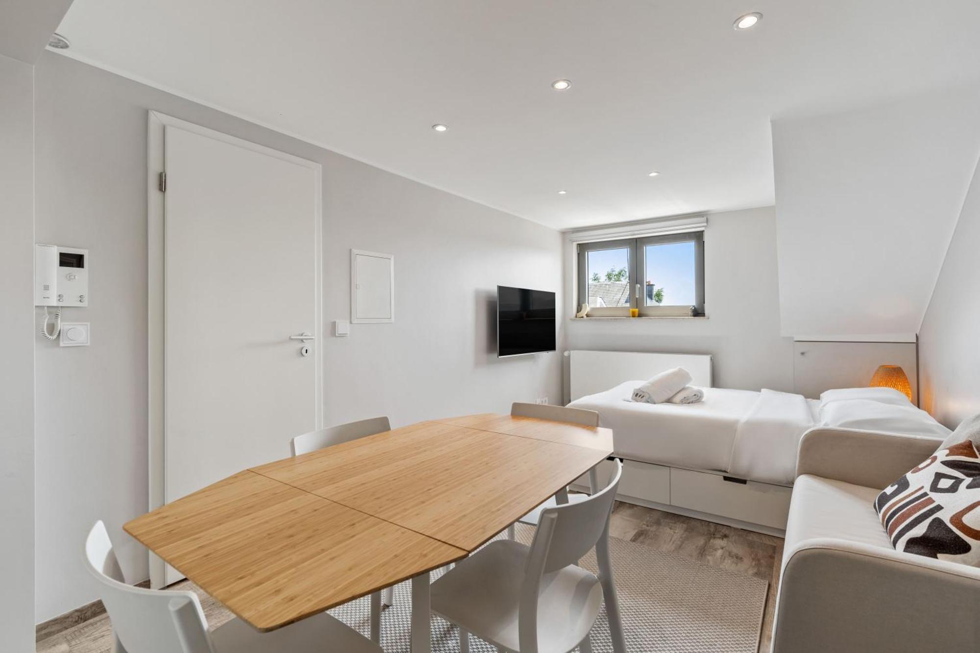 Modern Limpertsberg Studio Near City Center Luxembourg By Eksteriør billede